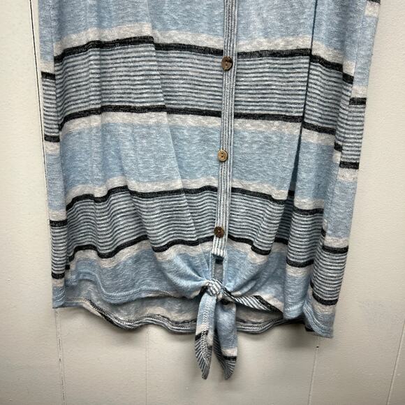 Haptics Striped Button Down Sleeveless Tie Front Top Size Small Flowy Fit - Picture 5 of 11
